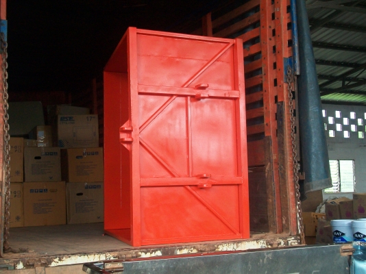 กล่องติดหลังรถไถใส่28ถึง47แรง