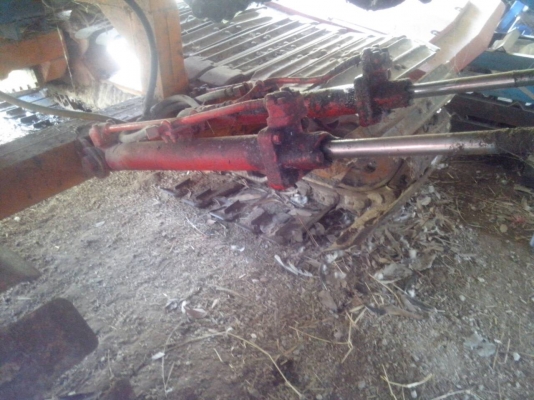 รถเกี่ยวอู่สยามการช่างตัวเดิน10 ปั้มได่กิ้น22 เครื่อง175 เทอร์โบว์ใบแทรคแมคโรถพร้อมเกี่ยว รถเกี่ยวอู่สยามการช่างตัวเดิน10 ปั้มได่กิ้น22 เครื่อง175 เทอร์โบว์ใบแทรคแมคโรถพร้อมเกี่ยว