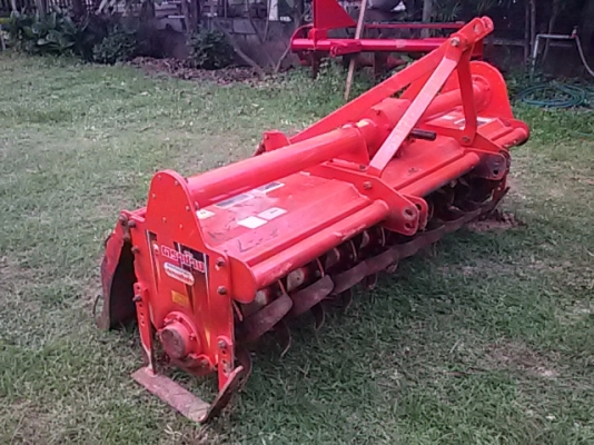 ตราช้าง 1.8 เมตร สภาพใหม่ๆ สีเดิมครับ