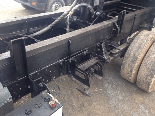 ขายรถ6ล้อดั้ม ISUZU NKR หัวขาวไฟเพชร กระบะดั้มต่อใหม่ทั้งลูก