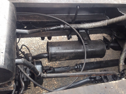 ขายรถ6ล้อดั้ม ISUZU NKR หัวขาวไฟเพชร กระบะดั้มต่อใหม่ทั้งลูก