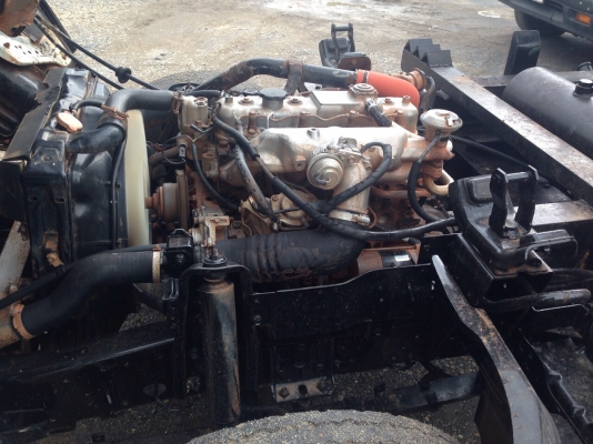 ขายรถ6ล้อดั้ม ISUZU NKR หัวขาวไฟเพชร กระบะดั้มต่อใหม่ทั้งลูก