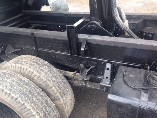 ขายรถ6ล้อดั้ม ISUZU NKR หัวขาวไฟเพชร กระบะดั้มต่อใหม่ทั้งลูก