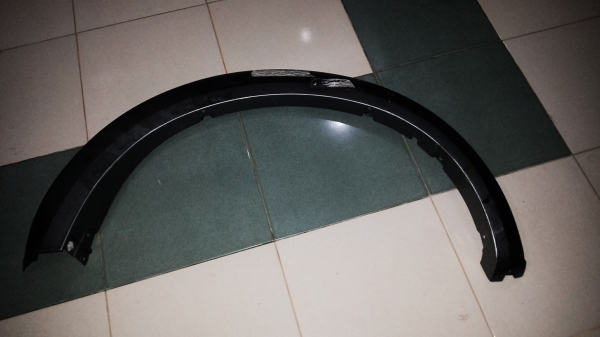 ขายเหมากันชนพลาสติก คิ้วล้อหน้าหลังหลายรุ่น ขายเหมากันชนพลาสติก คิ้วล้อหน้าหลังหลายรุ่น