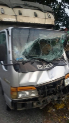 รถ 4 ล้อ isuzu หัวกาตูน ป้ายเล็ก เครื่อง 2JZ ติดแก๊สลงเล่ม รถ 4 ล้อ isuzu หัวกาตูน ป้ายเล็ก เครื่อง 2JZ ติดแก๊สลงเล่ม