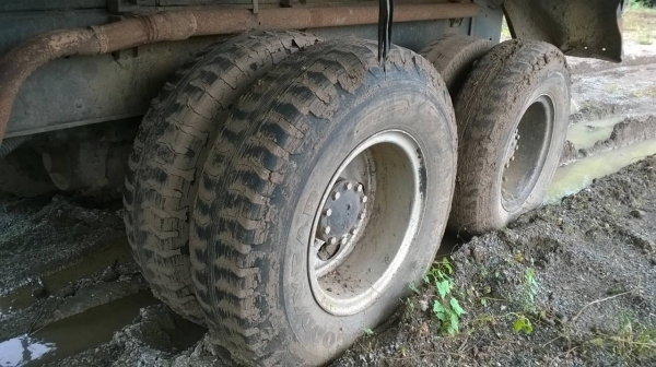 ขาย 10 ล้อดั้ม Rocky 240 หัวขาว FXZ23NFY คัสซีสวยตลอดเส้น เครื่อง 6SD1 240 แรงม้า เกียร์ Easton ยางเต็ม ทะเบียนพร้อมโอน ราคาต่อรองได้