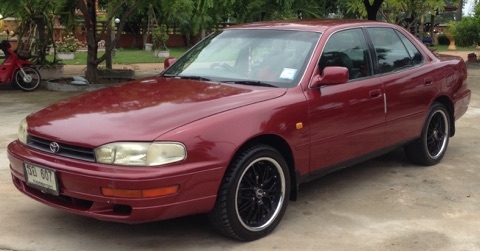 ขายด่วน TOYOTA CAMRY GXi 2.2 AT ปี 95 รถสวยจัดรอบคัน ภายในเก๋งหรูหรา เบาะหนังแท้ CD MP3 พ.เพาเวอร์ ก.ไฟฟ้า ช่วงล่างแน่นดี ล้อแม็กขอบ 17 ลายสวย เ