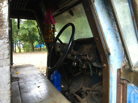 ขาย 10 ล้อหัวยาวเพลาเดียวขึ้นรถเกี่ยว  6BF 175 แรงม้า