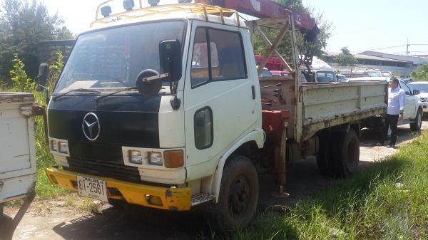 ขายด่วนHINO FB112ติดเครนUNIC3ตันสภาพพร้อมใช้ราคาโทร0843923995