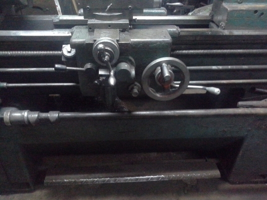 เครื่องกลึง 6 ฟุต GOODWAY รุ่น GW-1640 เกียร์บล็อค ลูกบิด 4 เพลาเด้ง พร้อมมีเบรค พร้อมใช้งาน ขายถูกมาก