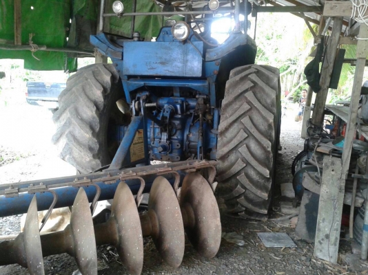 ขายรถไถ FORD 6610 2 เพลา ใบมีดดันหน้า 7 จาน เล่มทะเบียน ราคา 380000