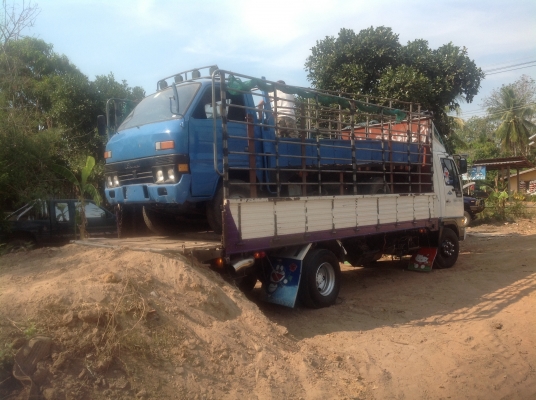 ((โคกเจริญบริการ)) มีรถรับจ้าง 4-22 ล้อ งานทั่วไป บริการ ขนย้ายรถเกี่ยวข้าว&รถแบคโคร ((โคกเจริญบริการ)) มีรถรับจ้าง 4-22 ล้อ งานทั่วไป บริการ ขนย้ายรถเกี่ยวข้าว&รถแบคโคร