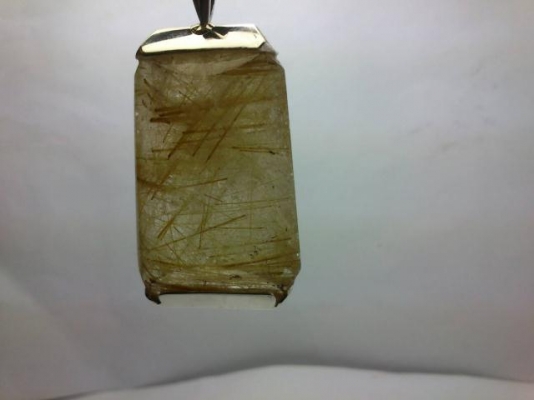 จี้ี้ี้เงินพลอยไหมทองอันใหญ่