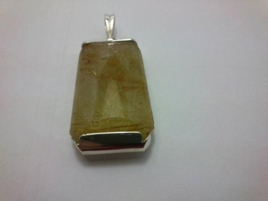 จี้ี้ี้เงินพลอยไหมทองอันใหญ่