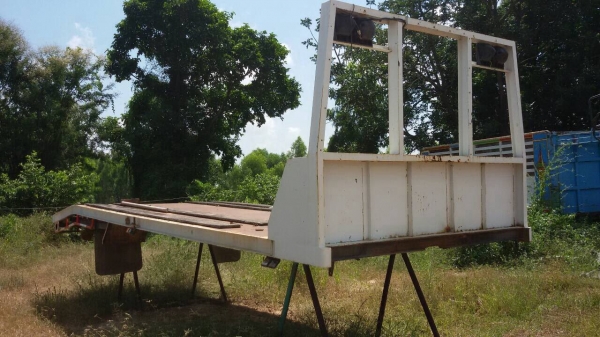 ขาย (55,000 บาท) กระบะ เทรนเลอร์ บรรทุกรถเกี่ยวข้าว สภาพสวย พร้อมใช้งาน