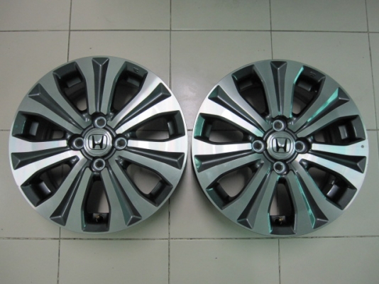 ขายล้อแม็ก HONDA FREED ขอบ 15 สภาพสวย