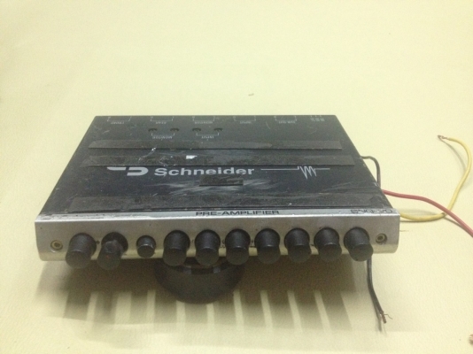 ขายปรีแอมป์ Scheider รุ่น SNQ-20 (7Band) ขายถูกๆ