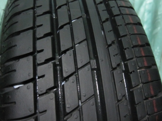 ขายยางติดรถป้ายแดง Bridgestone ขอบ 15 ขนาด 175 65 15 วิ่งมาแค่ 30 โล