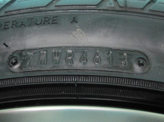 ขายล้อแม็กป้ายแดง Mazda 2 ตัว Top พร้อมยางขอบ 16 สภาพสวยๆ ขายล้อแม็กป้ายแดง Mazda 2 ตัว Top พร้อมยางขอบ 16 สภาพสวยๆ