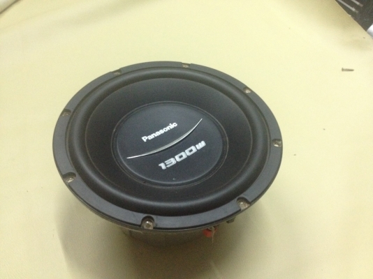 ขายซับ 10" Panasonic  1300W วอยล์เดี่ยว (มีข้างเดียว)ขายถูกๆ900.-