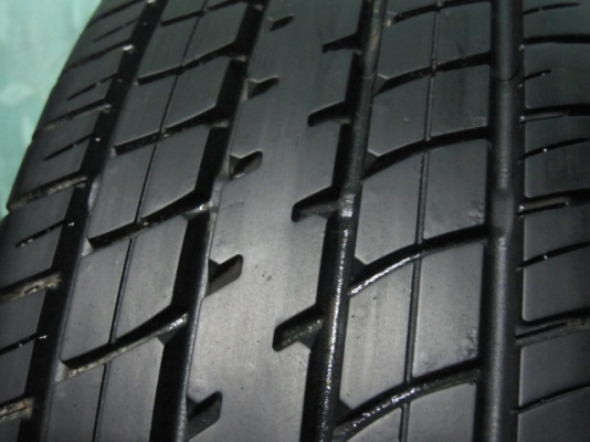 ขายล้อแม็กพร้อมยาง TOYOTA VIOS ขอบ 15 ยางปี 14 ตุ่มหน้ายางยังมีอยู่