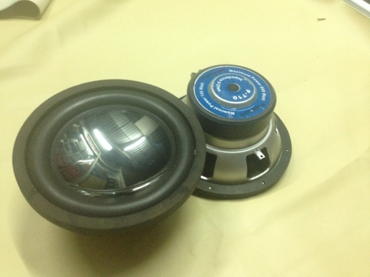 ขายซับ 10" PROTON รุ่น P-710 วอยล์เดี่ยว 1 คู่ ขายถูกๆ 1500.-