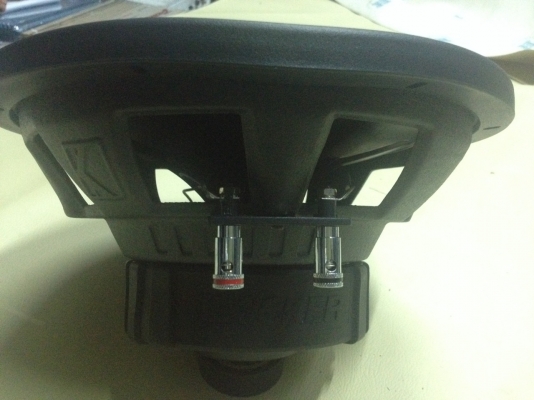 ขายซับของใหม่ 10" KICKER รุ่น ES มีข้างเดียว วอยล์คู่ ขายถูกๆ 2800.- ขายซับของใหม่ 10" KICKER รุ่น ES มีข้างเดียว วอยล์คู่ ขายถูกๆ 2800.-