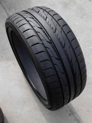 245/35R20 TOYO DRB ( MADE IN JAPAN ) สวยๆ ไม่มีปะ ปี 2012 มี 1 เส้น TEL.081-427-3941 245/35R20 TOYO DRB ( MADE IN JAPAN ) สวยๆ ไม่มีปะ ปี 2012 มี 1 เส้น TEL.081-427-3941