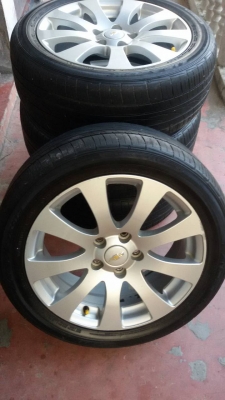 ล้อแม็กเชฟโรเลต แคปติวา ขอบ 17 พร้อมยาง ราคา 5500 บาท