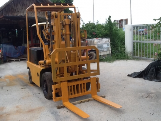 รถยกkomutsu fg20-6 งากระดก ยางตัน ดูประกาศทั้งหมดของเรามีหลายคัยราคาไม่แพงครับ