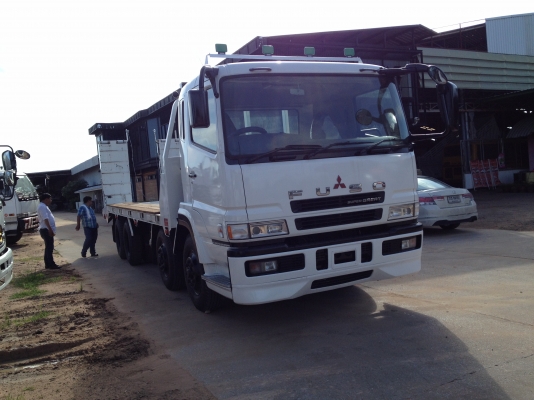 ขาย 12 ล้อ FUSO SUPERGRATE เครื่อง 6 M70 เป็นรถ 12 ล้อหางบรรทุกแมคโค ยาว 7.30 เมตร รถสวยๆพร้อมทะเบียนครับเช็คใหม่ทำใหม่ทุกจุดพร้อมทะเบียน พร้อมรับประกัน เครื่อง, เกียร์, เฟืองท้าย สนใจแบบไหนเราสามารถสั่งประกอบใหม่ได้เลย เช็คใหม่ทุกจุด เน้นงานคุณภาพมาตรฐาน