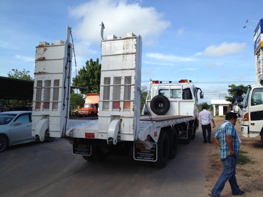 ขาย 12 ล้อ FUSO SUPERGRATE เครื่อง 6 M70 เป็นรถ 12 ล้อหางบรรทุกแมคโค ยาว 7.30 เมตร รถสวยๆพร้อมทะเบียนครับเช็คใหม่ทำใหม่ทุกจุดพร้อมทะเบียน พร้อมรับประกัน เครื่อง, เกียร์, เฟืองท้าย สนใจแบบไหนเราสามารถสั่งประกอบใหม่ได้เลย เช็คใหม่ทุกจุด เน้นงานคุณภาพมาตรฐาน