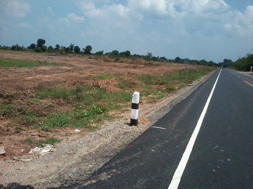 ขายที่ดินสร้างบริษัท 29-1-80 ไร่ ราคา 380,000 บาทต่อไร่ บ้านโพธิ์สามต้น อ.สีคิ้ว