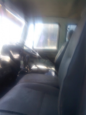 รถล่องRocky 195 แรง FVM 10 ล้อเพลาเดียว 6เมตร