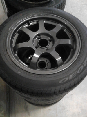 แม๊กพร้อมยาง 185/60R15 DUNLOP SP SPORT 2030  ปีสวยๆ 2012 ขายชุด 4 ล้อ TEL.081-427-3941
