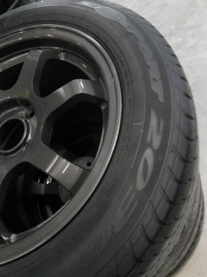 แม๊กพร้อมยาง 185/60R15 DUNLOP SP SPORT 2030  ปีสวยๆ 2012 ขายชุด 4 ล้อ TEL.081-427-3941