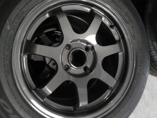 แม๊กพร้อมยาง 185/60R15 DUNLOP SP SPORT 2030  ปีสวยๆ 2012 ขายชุด 4 ล้อ TEL.081-427-3941