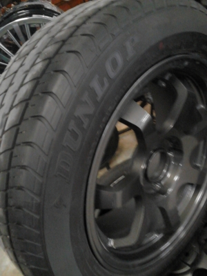 แม๊กพร้อมยาง 185/60R15 DUNLOP SP SPORT 2030  ปีสวยๆ 2012 ขายชุด 4 ล้อ TEL.081-427-3941