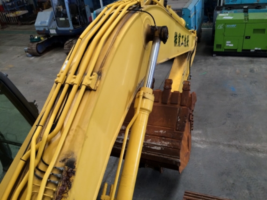 Sumitomo SH200-5 ปี 2010 4xxx ชม. นำเข้าจากญี่ปุ่น สภาพดี