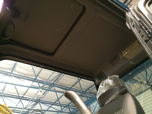 Sumitomo SH200-5 ปี 2010 4xxx ชม. นำเข้าจากญี่ปุ่น สภาพดี