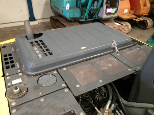 Sumitomo SH200-5 ปี 2010 4xxx ชม. นำเข้าจากญี่ปุ่น สภาพดี