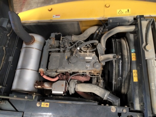 Sumitomo SH200-5 ปี 2010 4xxx ชม. นำเข้าจากญี่ปุ่น สภาพดี