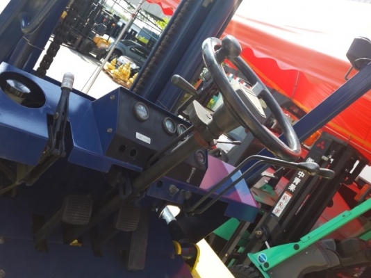 ขาย Komatsu FD50E-6 ดีเซล 6D95 ออโต้ 5 ตัน ยกสูง	3 เมตร