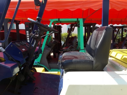 ขาย Komatsu FD50E-6 ดีเซล 6D95 ออโต้ 5 ตัน ยกสูง	3 เมตร