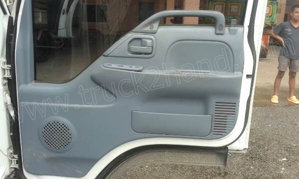 รถกระบะ 4 ล้อใหญ่ใช้เชื้อเพลิง แก๊ซLPG  ISUZU รุ่น NKR