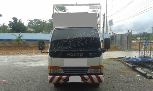 รถกระบะ 4 ล้อใหญ่ใช้เชื้อเพลิง แก๊ซLPG  ISUZU รุ่น NKR