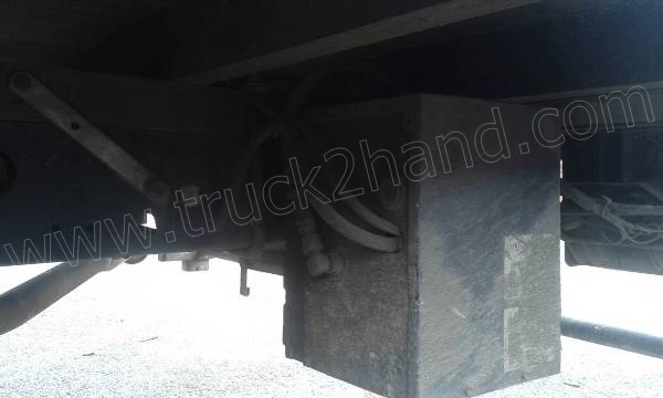 รถกระบะ 4 ล้อใหญ่ใช้เชื้อเพลิง แก๊ซLPG  ISUZU รุ่น NKR