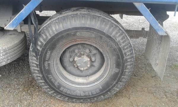 รถกระบะ 4 ล้อใหญ่ใช้เชื้อเพลิง แก๊ซLPG  ISUZU รุ่น NKR