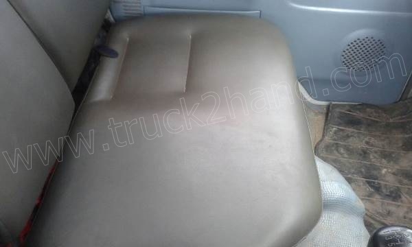 รถกระบะ 4 ล้อใหญ่ใช้เชื้อเพลิง แก๊ซLPG  ISUZU รุ่น NKR