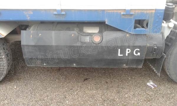 รถกระบะ 4 ล้อใหญ่ใช้เชื้อเพลิง แก๊ซLPG  ISUZU รุ่น NKR